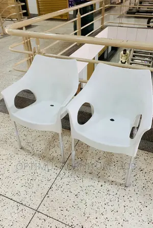 Nile Chair