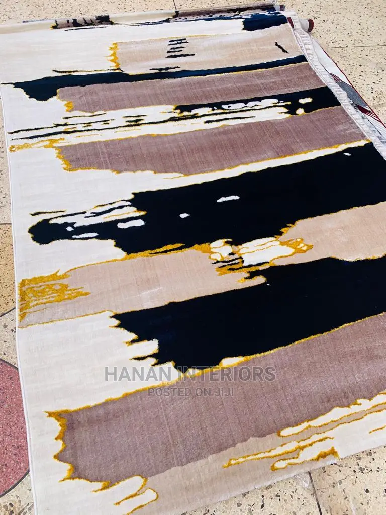 Hanan Carpets