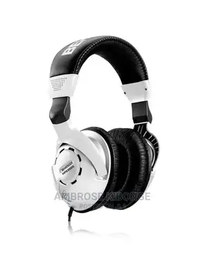 Excellent Sound Quality BEHRINGER HPS3000 Studio Headphones.
