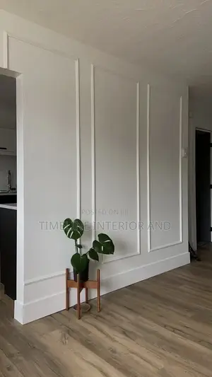 Hotel Wall Molding.