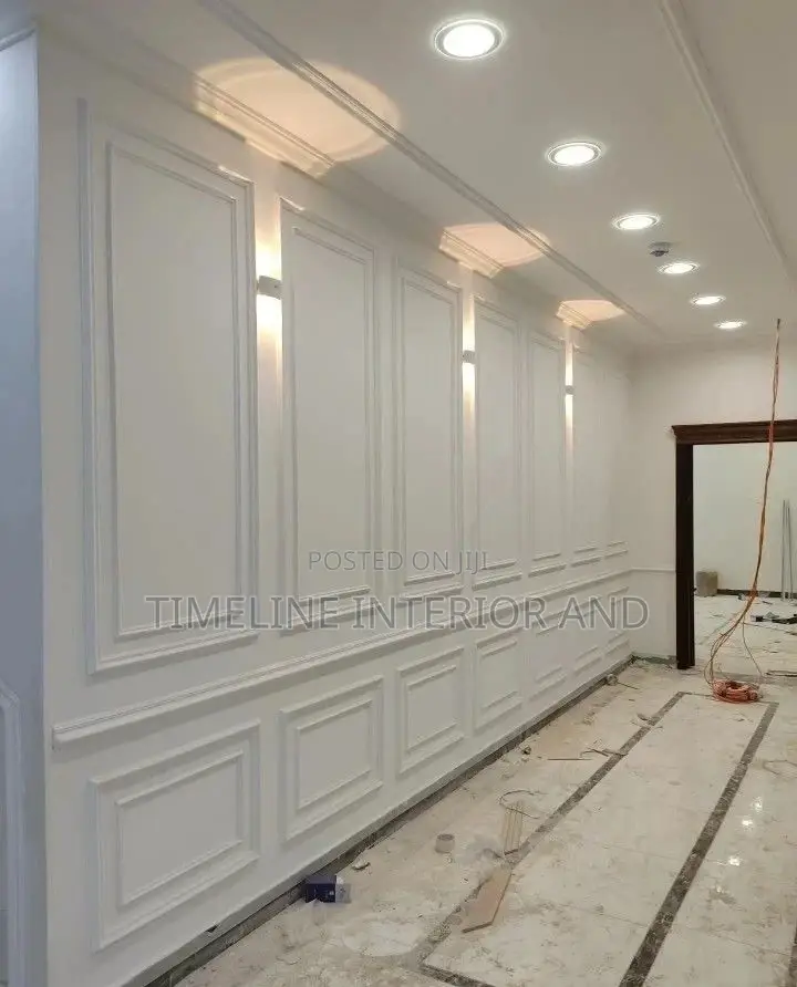 Photo Frames Wall Molding.