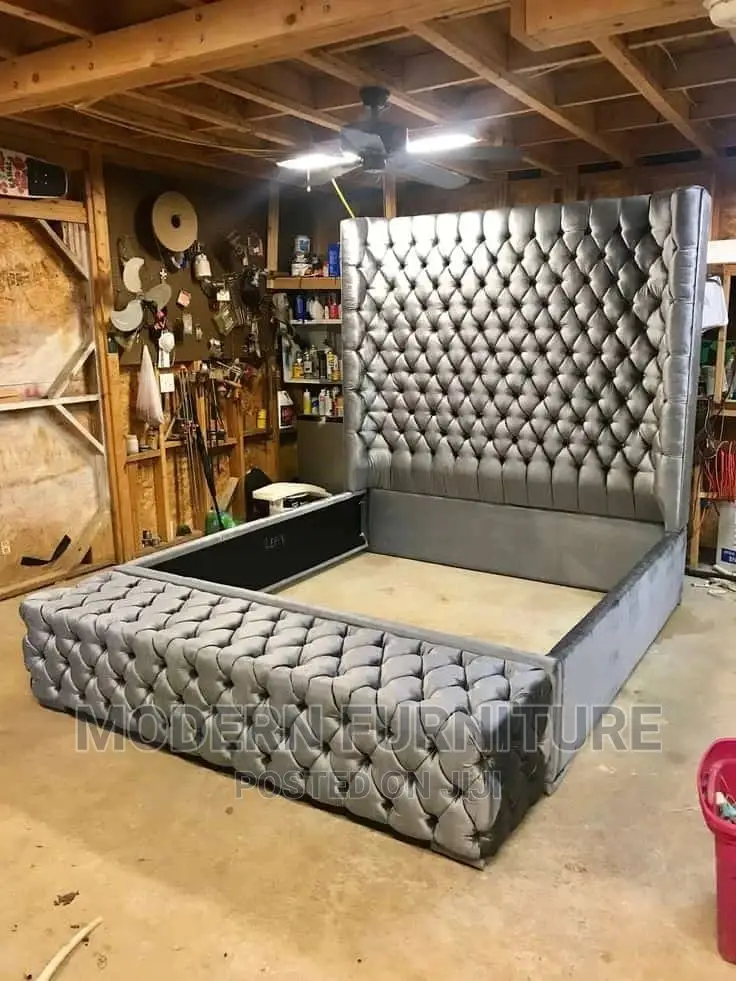 Modern Dressed Bed of 6 X 6 Feet Call On
