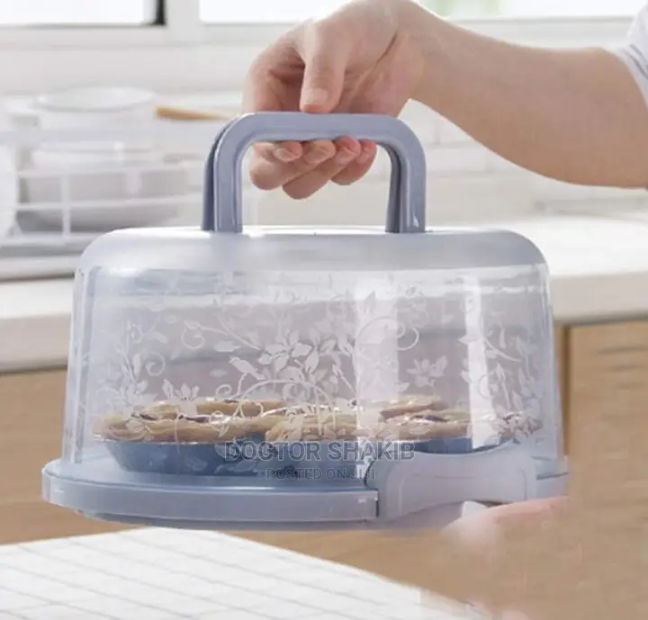 Portable Plastic Cake Keeper
