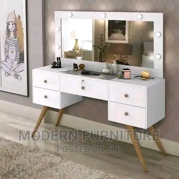 Dressing Mirror Call or What's Up On