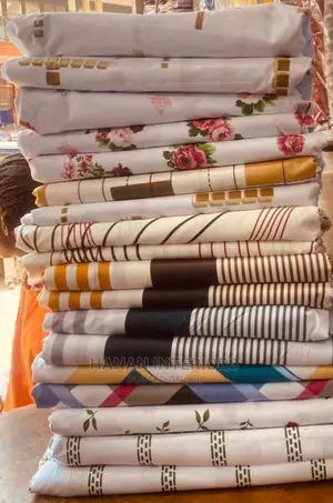 6*6 Bedsheets With Pillows