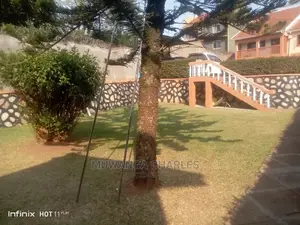 3bdrm Townhouse / Terrace in Fs Properties Ltd, Central Division