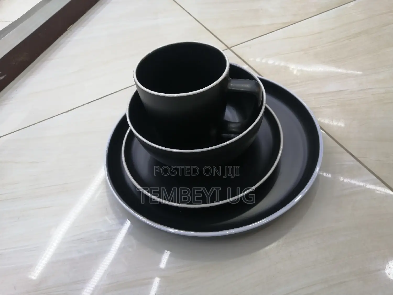 Set of 16 Dinner Set, Black White