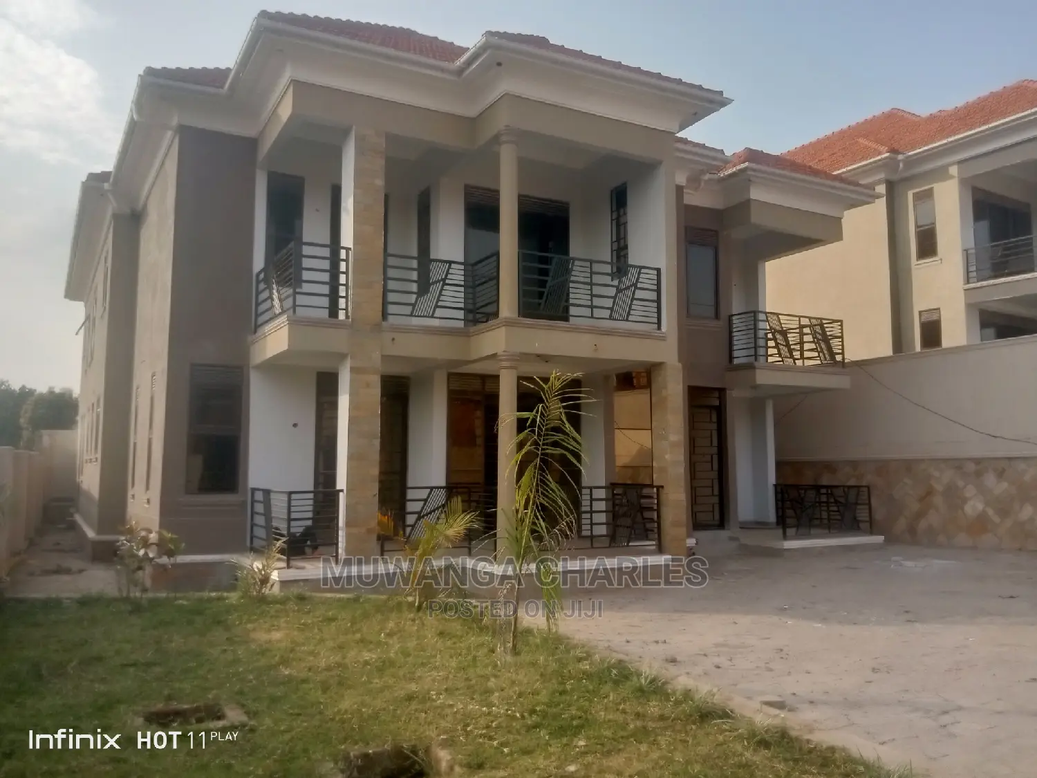 4bdrm Duplex in Fs Properties Ltd, Central Division for sale