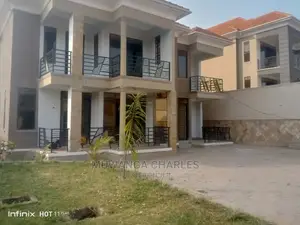 4bdrm Duplex in Fs Properties Ltd, Central Division for sale
