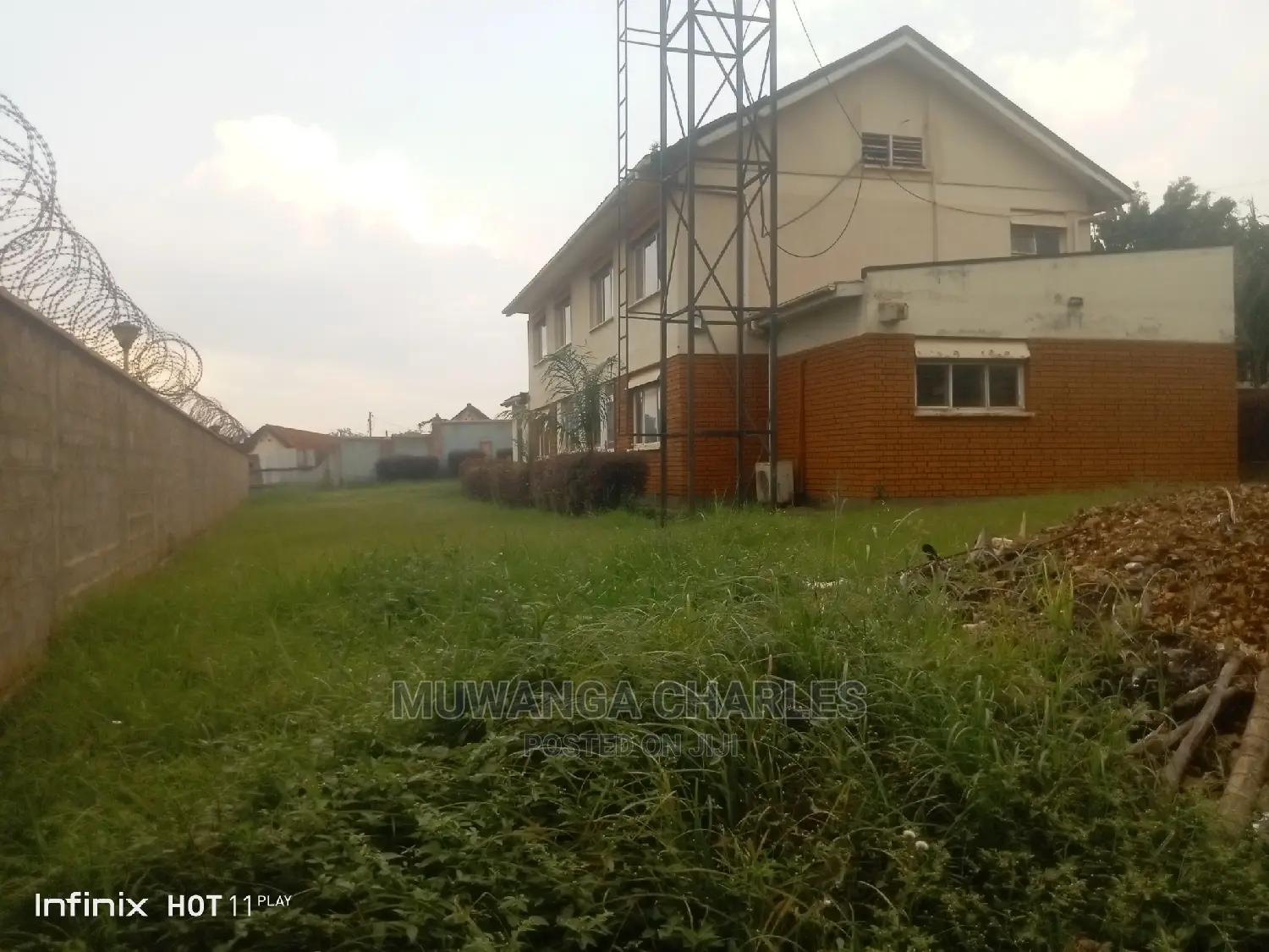 6bdrm Duplex in Fs Properties Ltd, Central Division for rent