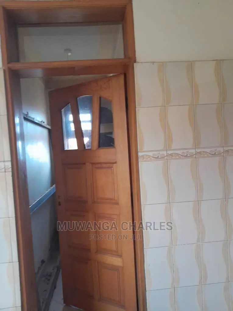 5bdrm Duplex in Fs Properties Ltd, Division B for sale