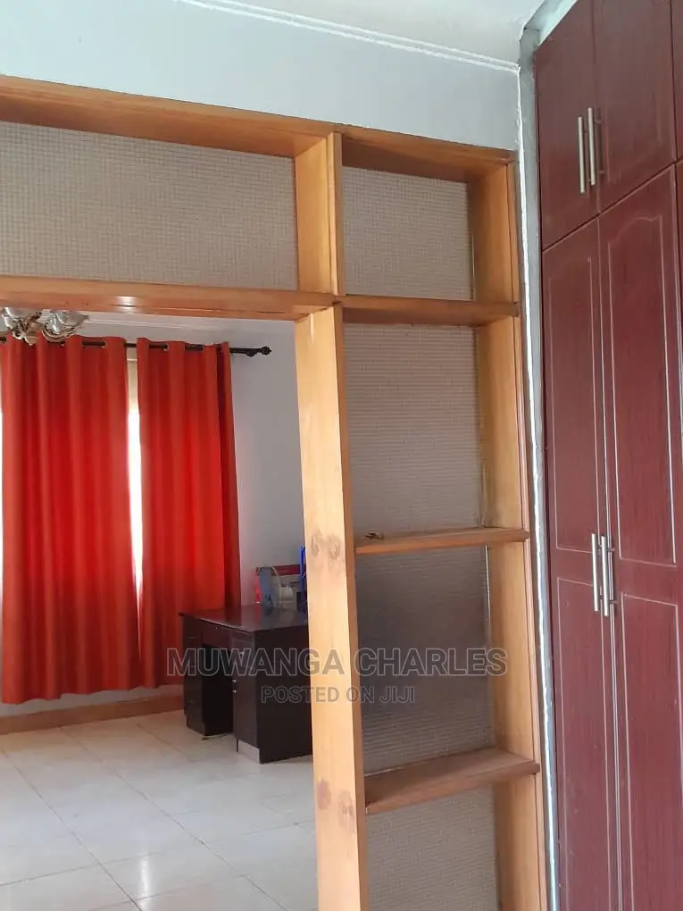 5bdrm Duplex in Fs Properties Ltd, Division B for sale