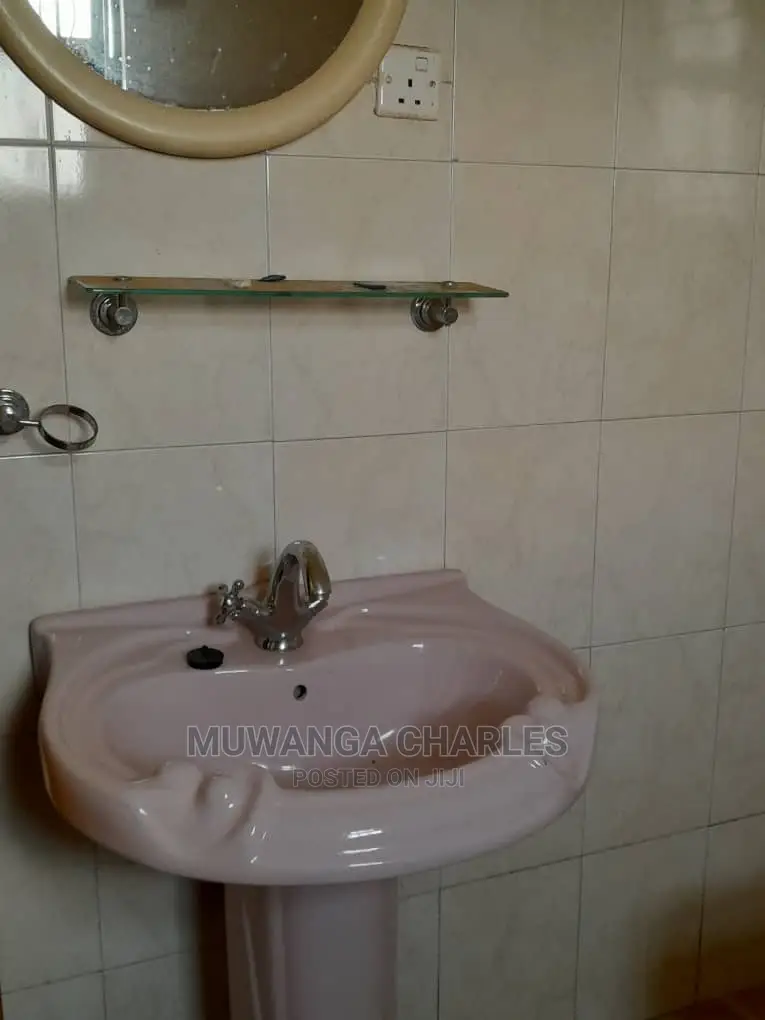 5bdrm Duplex in Fs Properties Ltd, Division B for sale