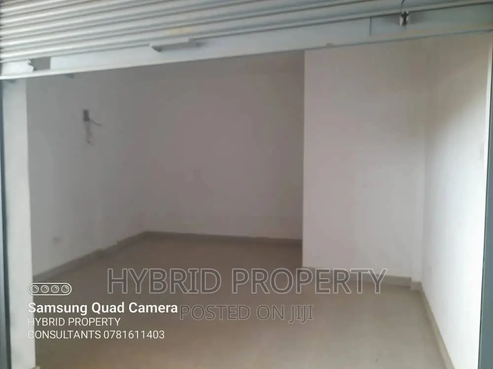 Beautiful Shop Lock-Up Units for Renting in Nansana Town.