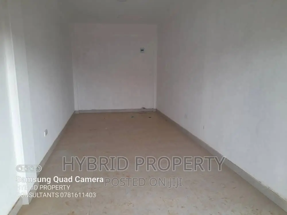 Beautiful Shop Lock-Up Units for Renting in Nansana Town.