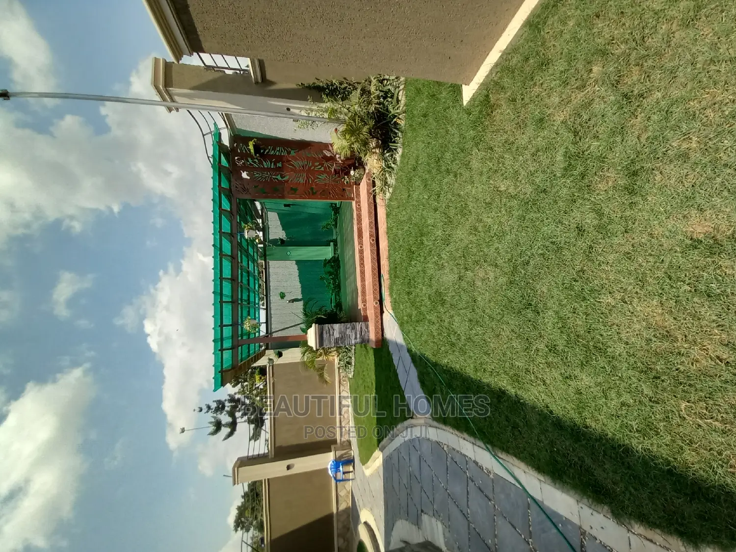 Furnished 6bdrm Mansion in Najjera, Nakawa for sale
