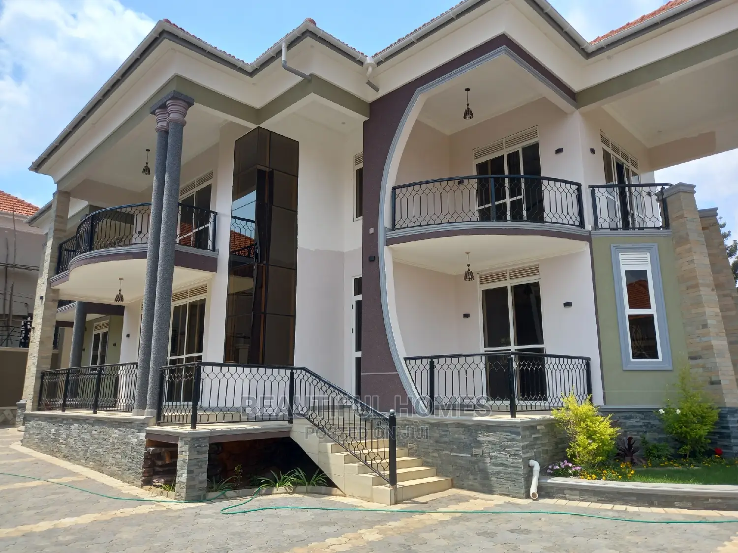 Furnished 6bdrm Mansion in Najjera, Nakawa for sale