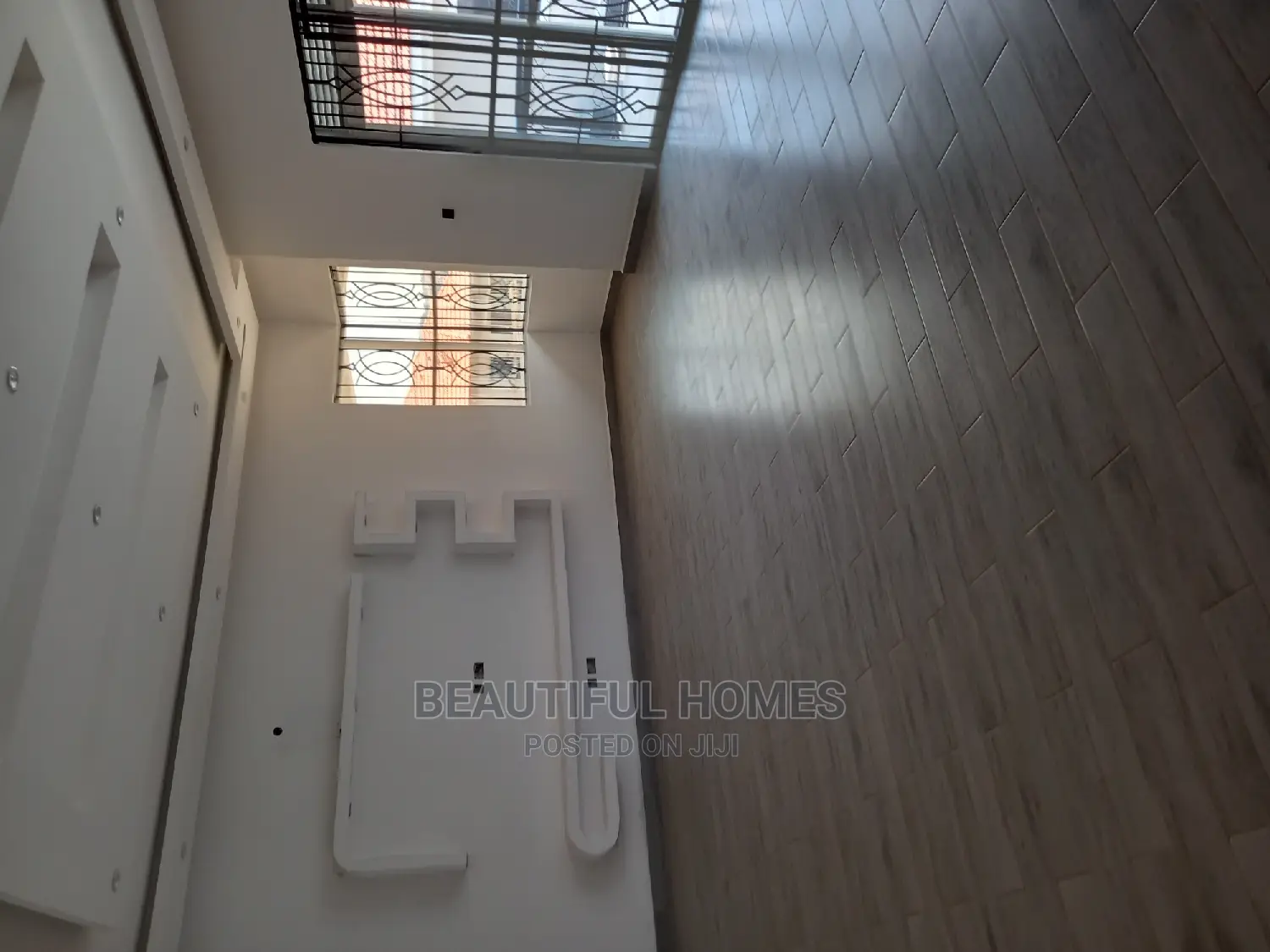 Furnished 6bdrm Duplex in Najjera Corporate, Nakawa for sale