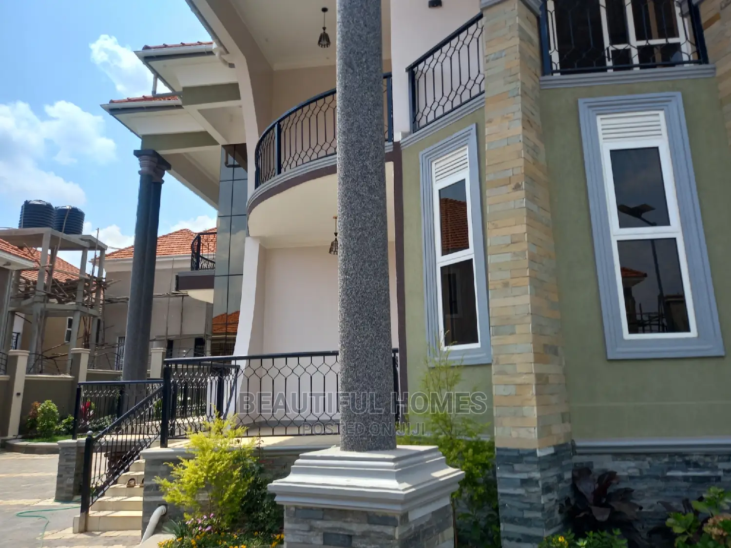 Furnished 6bdrm House in Najjera Organised, Nakawa for sale