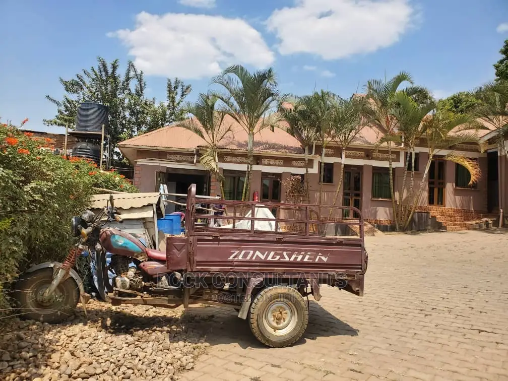 Any Acres Land/Farm , Kashari, Isingiro, Mbarara Etc in Mbarara Land