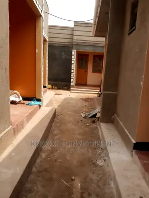 1bdrm Bungalow in Real Estate, Central Division for rent