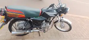 Bajaj Boxer 2018 Black
