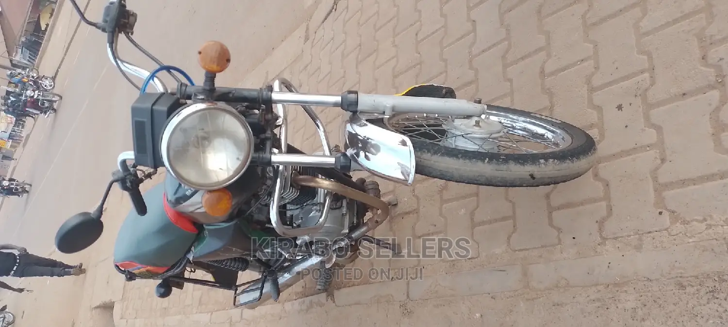 Bajaj Boxer 2018 Black