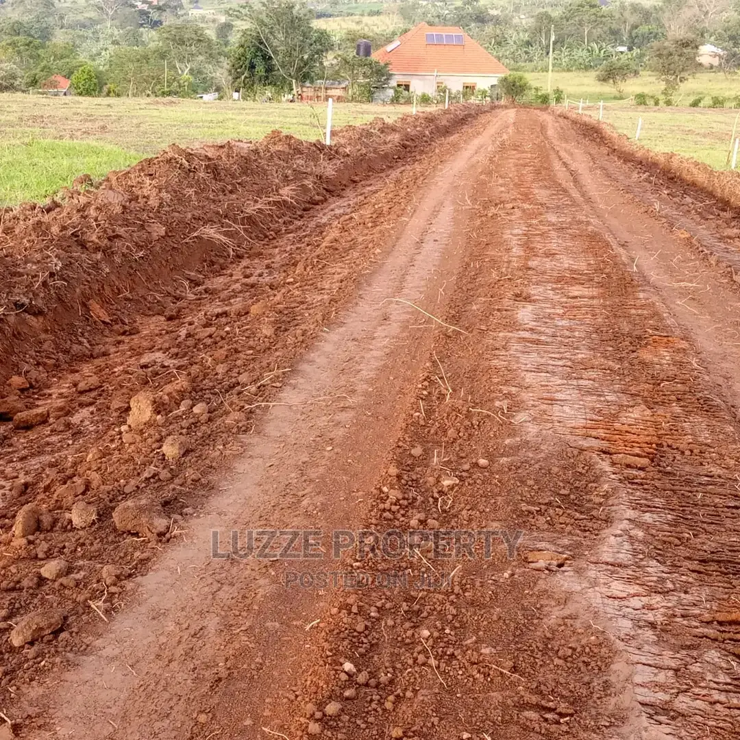 Titled 50*100 Plots for Sale in Bujjuko Jamir Estate