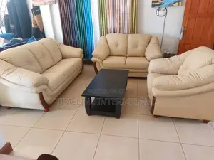 Gaint Sofaset.