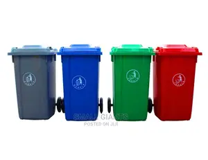 Outdoor 120L Plastic Waste Bin- Standard Household Size