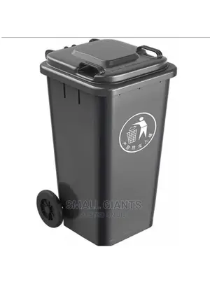 Outdoor 120L Plastic Waste Bin- Standard Household Size