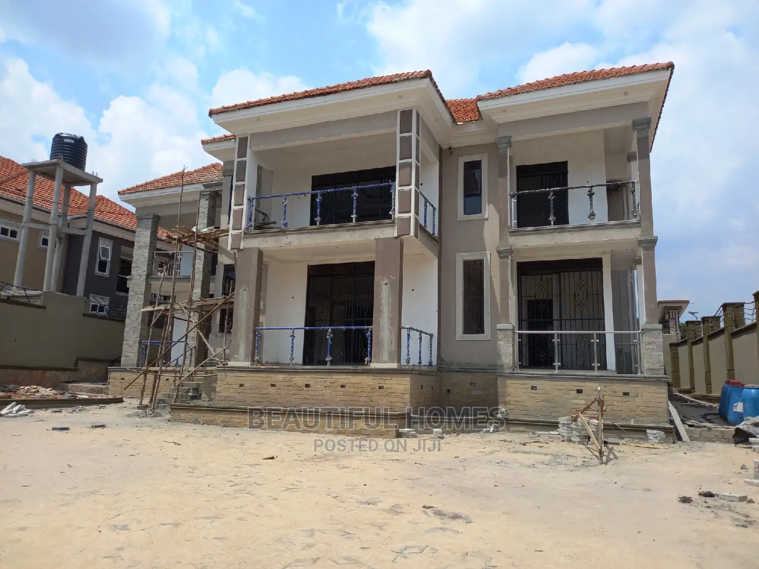 Furnished 6bdrm Duplex in Najjera, Central Division for sale