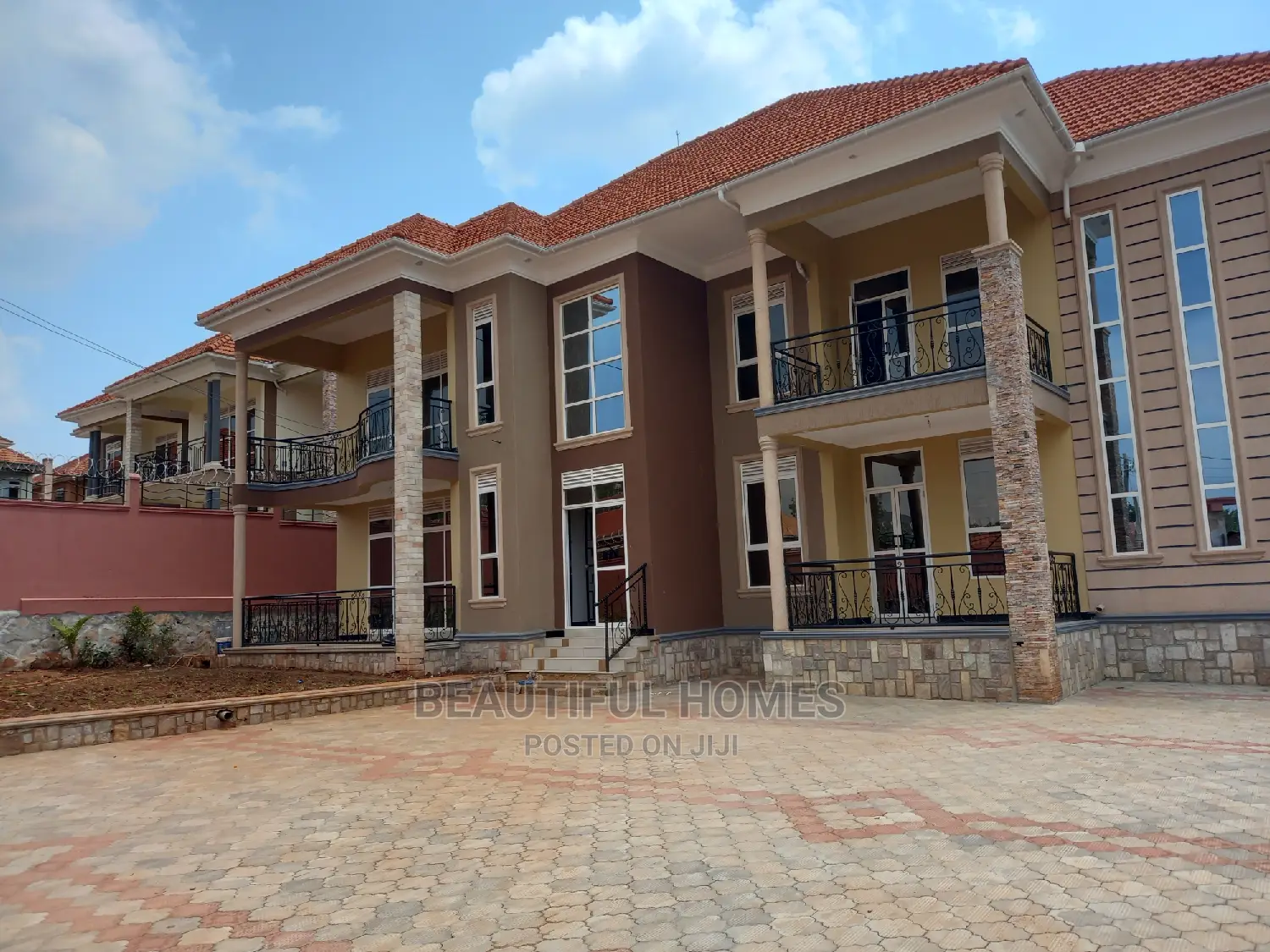 Furnished 6bdrm Mansion in Kyanja, Nakawa for sale