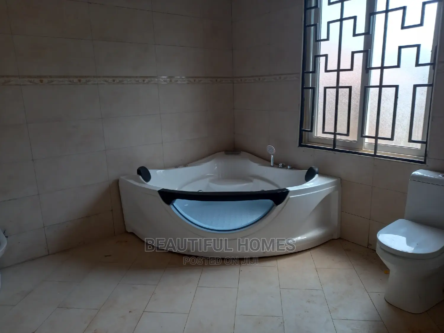 Furnished 6bdrm Mansion in Kyanja Corporate, Nakawa for sale
