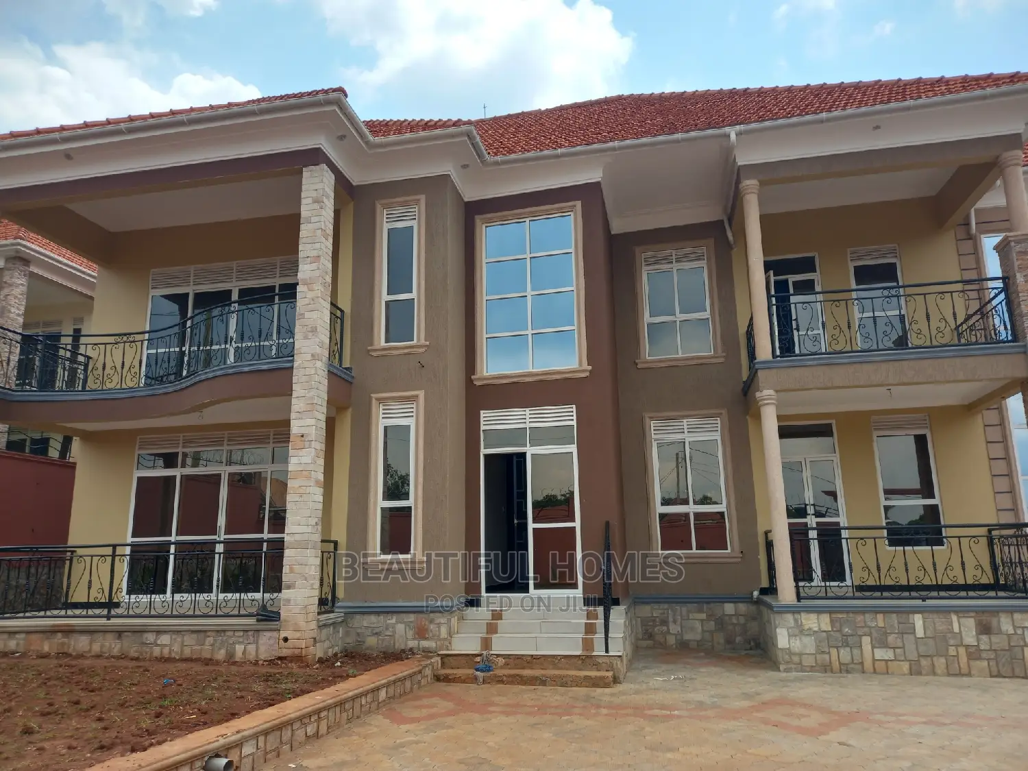 Furnished 6bdrm Duplex in Kyanja Posh, Nakawa for sale