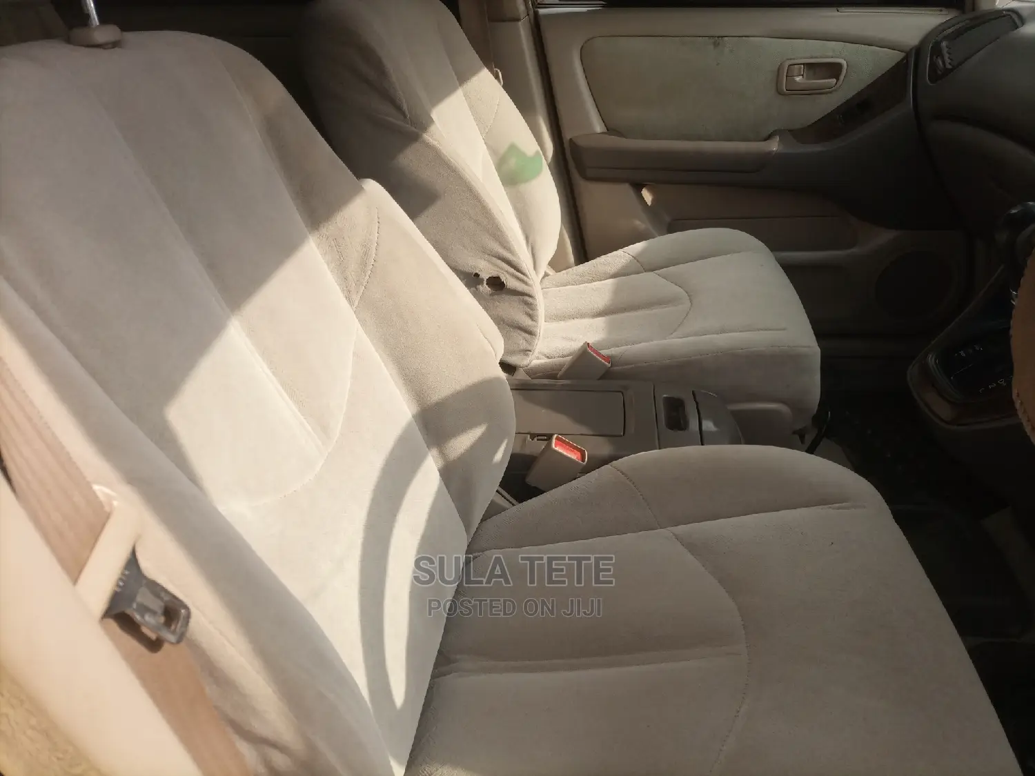 Toyota Harrier 3.0 V6 1999 Gray