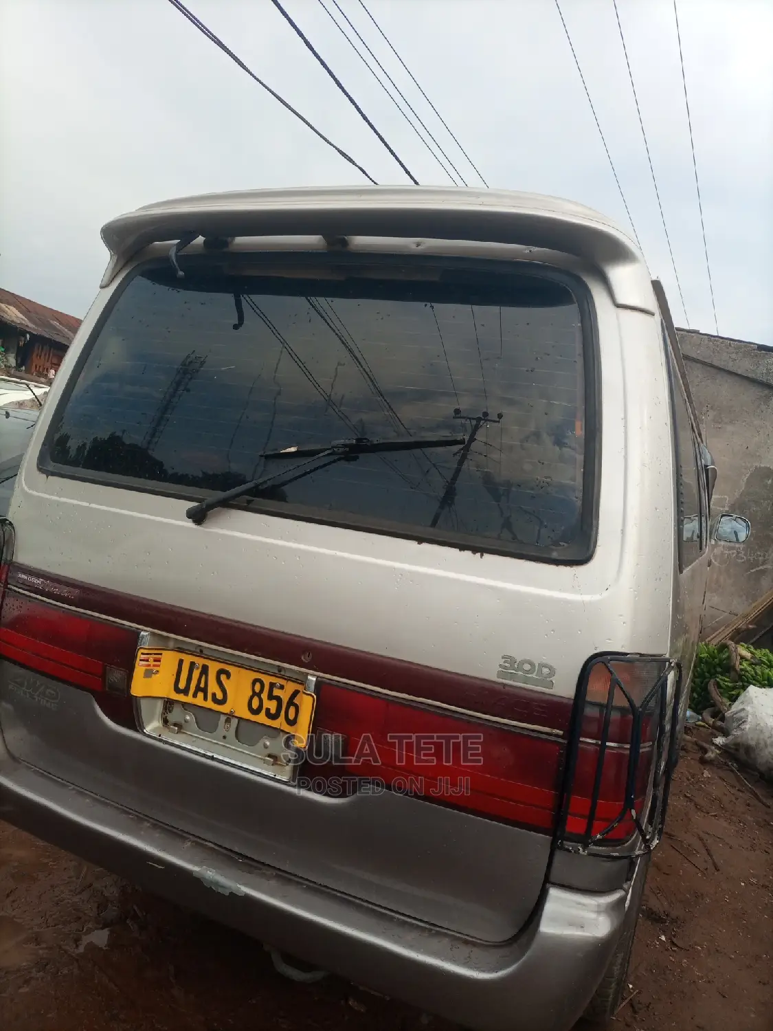 Toyota HiAce 1998 Grey