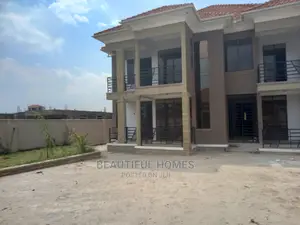 Furnished 6bdrm Mansion in Kyanja Tarmacked, Nakawa for sale