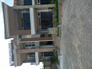 Furnished 6bdrm Mansion in Kisaasi Corporate, Nakawa for sale