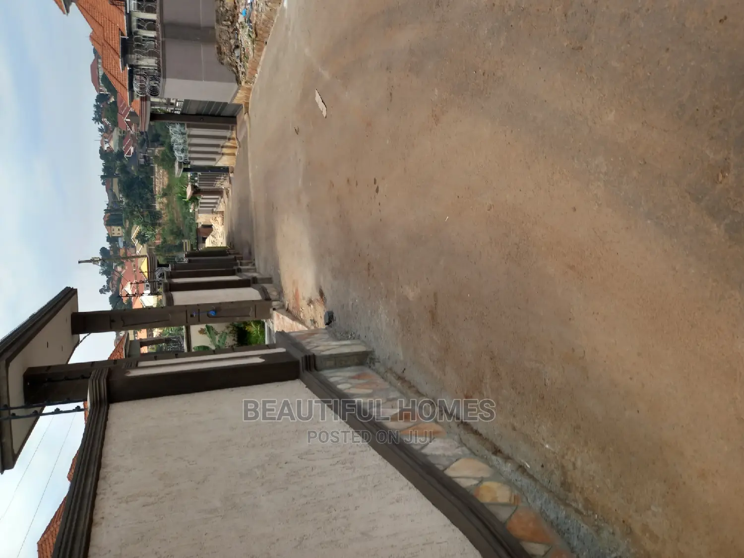Furnished 6bdrm Mansion in Kisaasi Corporate, Nakawa for sale