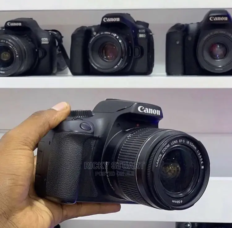 Canon 4000D + 18-55mm