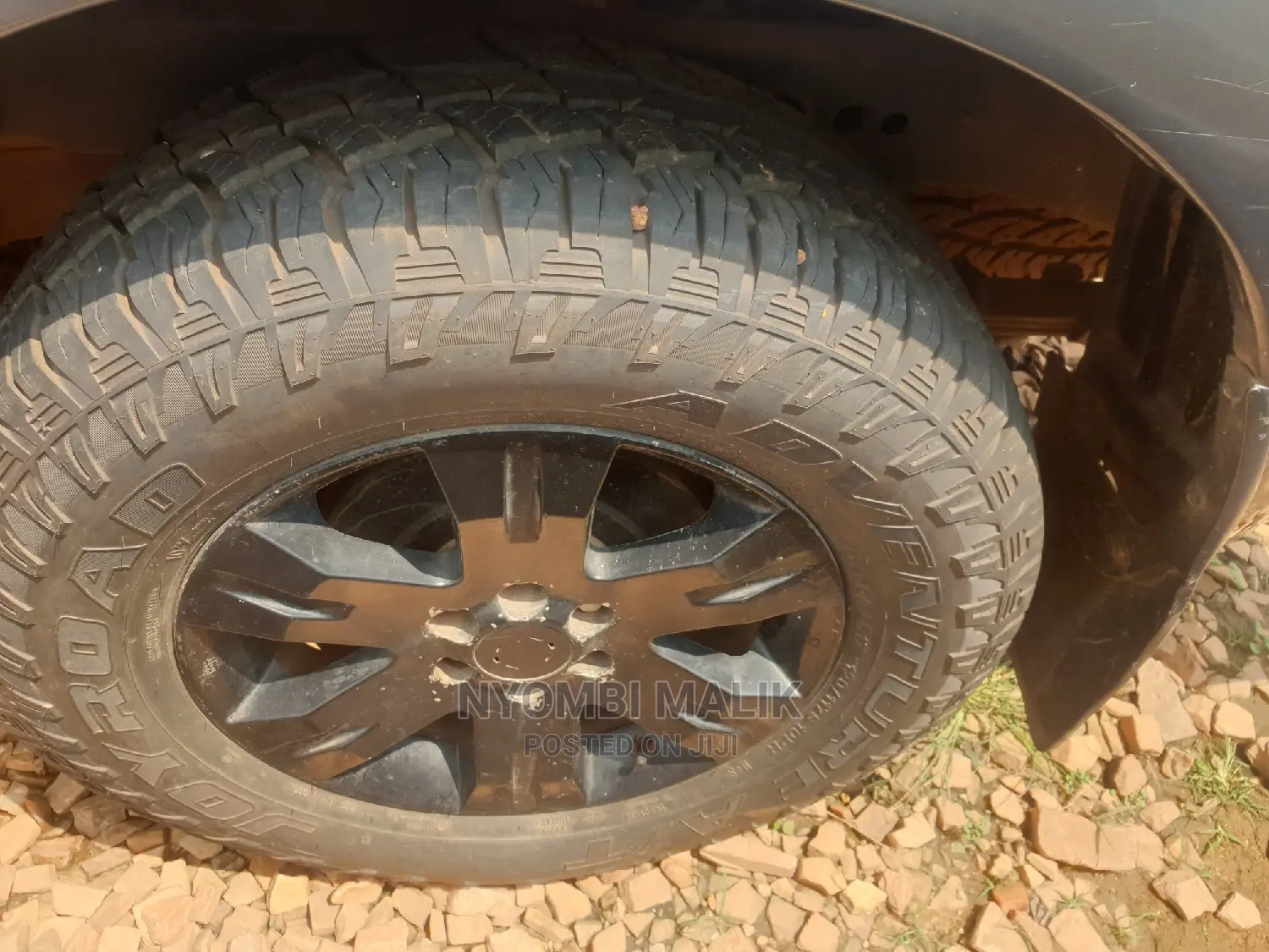 Nissan Navara 2009 Black