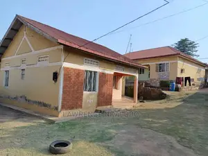 Photo - 2bdrm Chalet in Seeta, Goma for sale