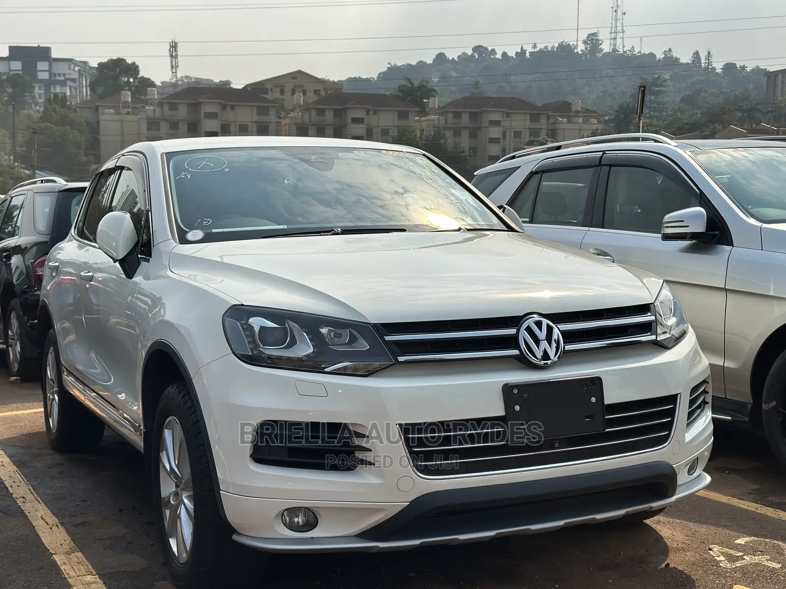 Volkswagen Touareg 2013 White