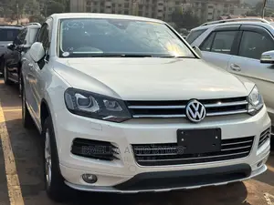 Volkswagen Touareg 2013 White