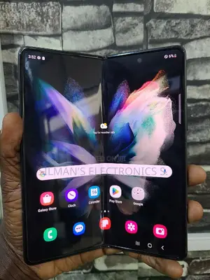 Samsung Galaxy Z Fold 3 256 GB Green