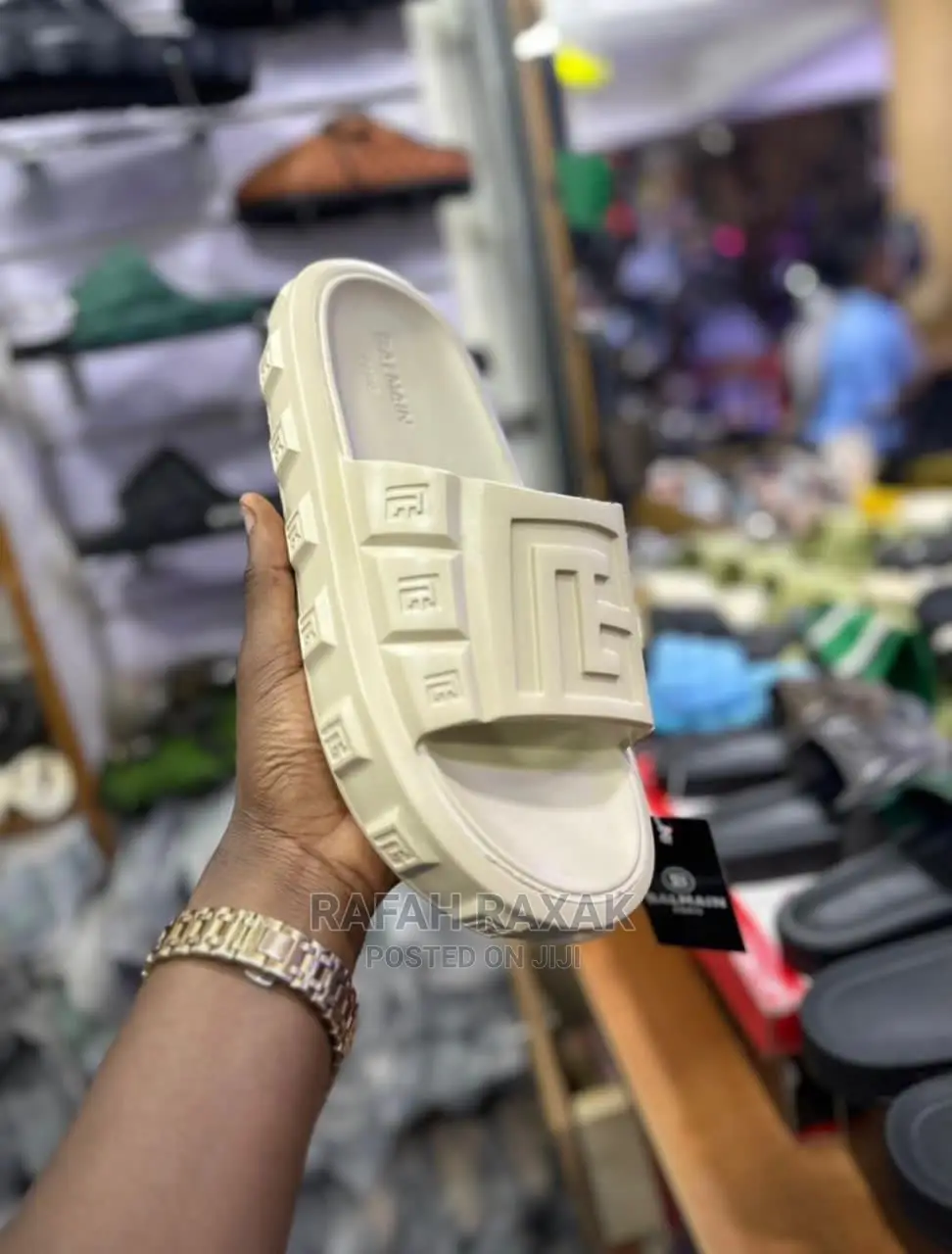 Original Comfortable Balmain Push in Sandals
