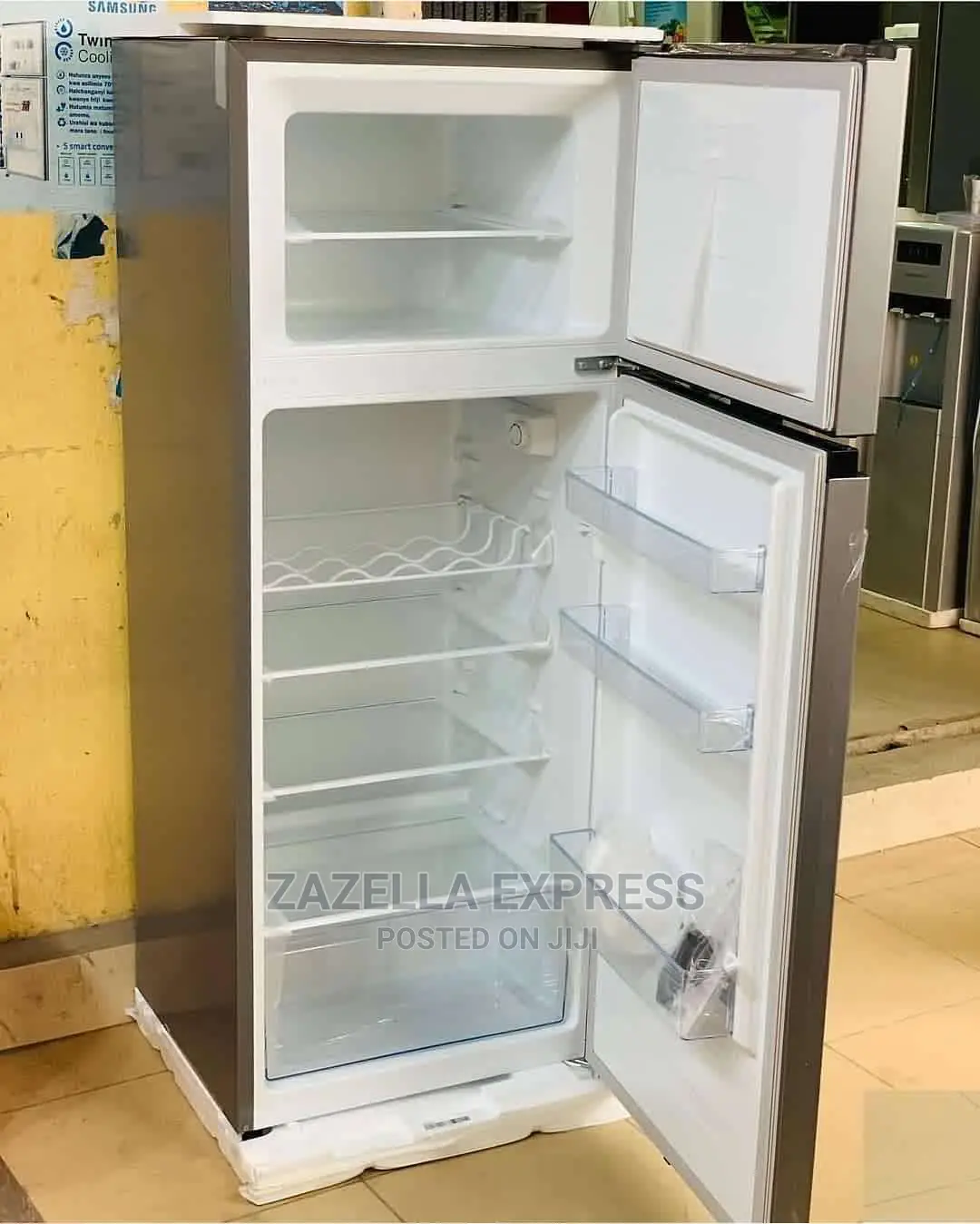 Hisense 270l Double Door Fridge Silver Colour With Dispensor