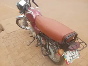 Bajaj Boxer 100 2017 Red