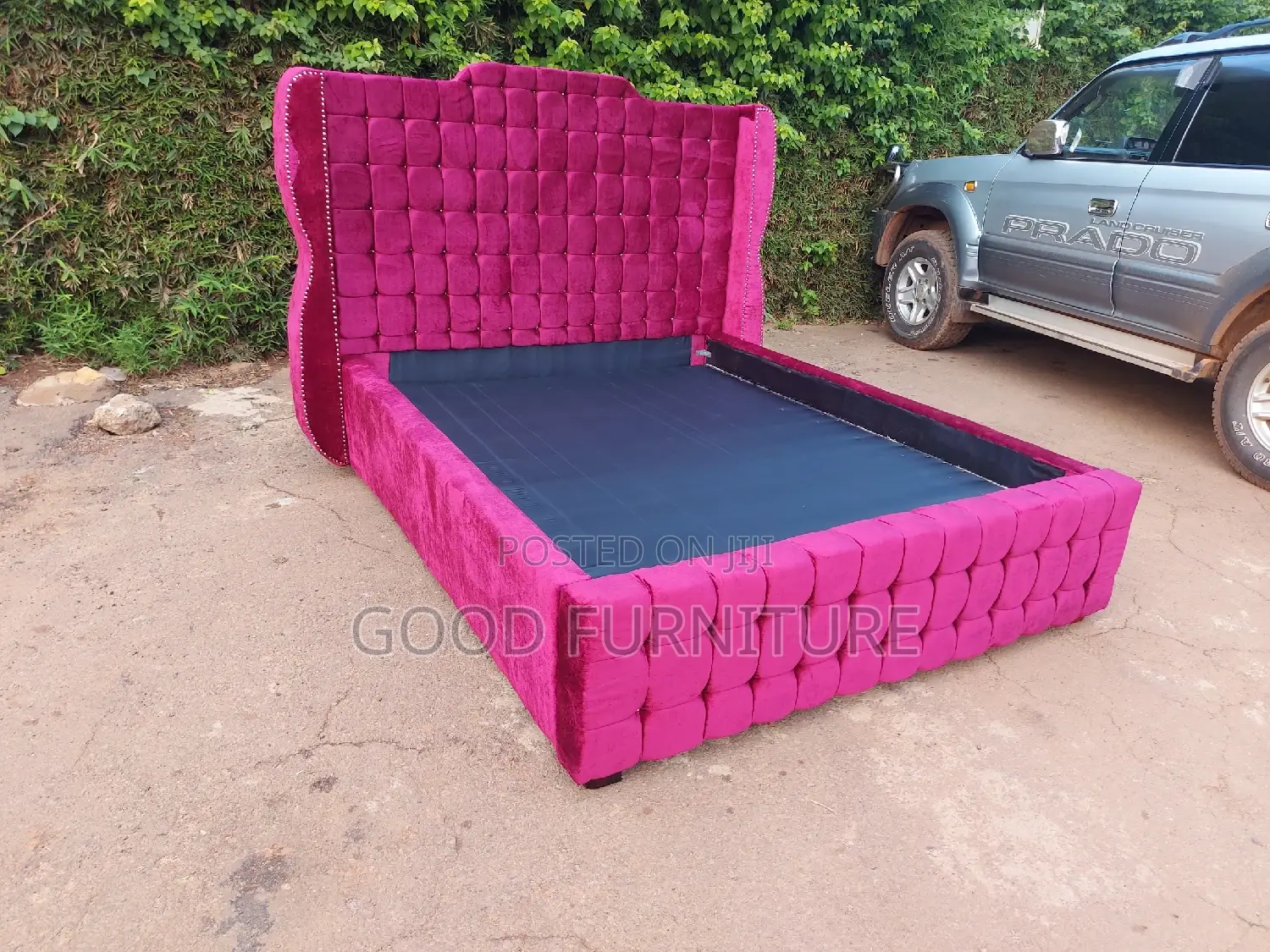 Stunning 5X6 King-Type Bed